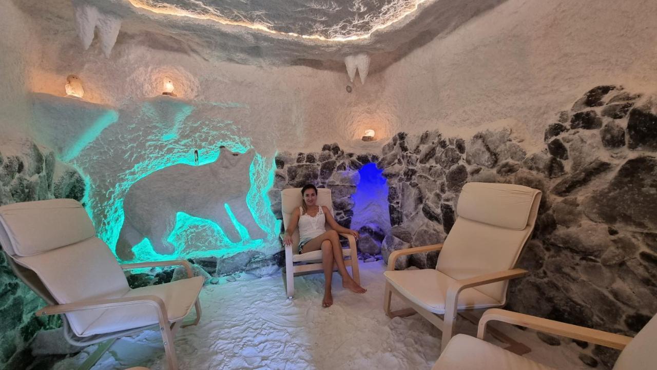 Villa Paraiso Karpaty Tesnitska Buitenkant foto