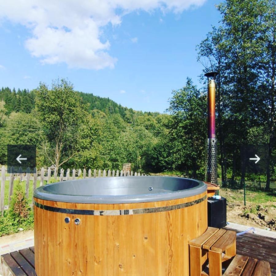 Villa Paraiso Karpaty Tesnitska Buitenkant foto